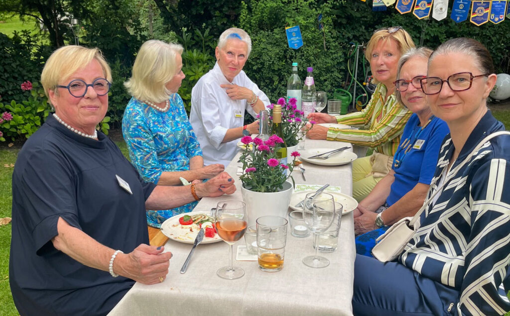 Sommerliche Gartenparty des Lionsclub Berlin-Glienicker Brücke am 8. August 2025