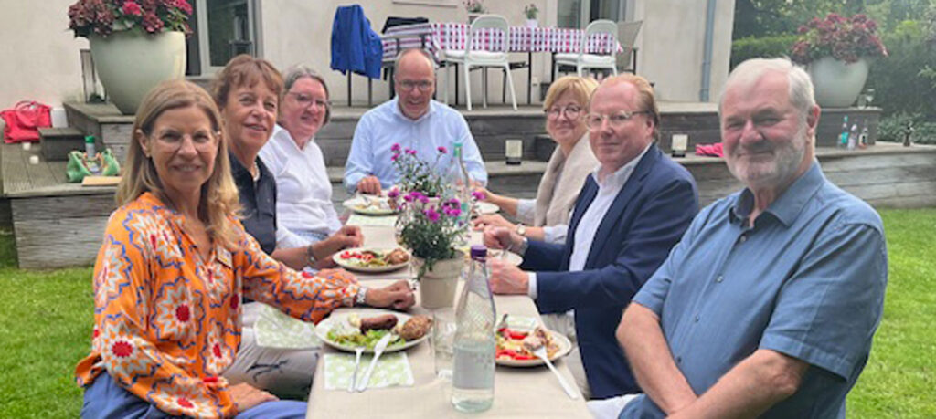 Sommerliche Gartenparty des Lionsclub Berlin-Glienicker Brücke am 8. August 2025